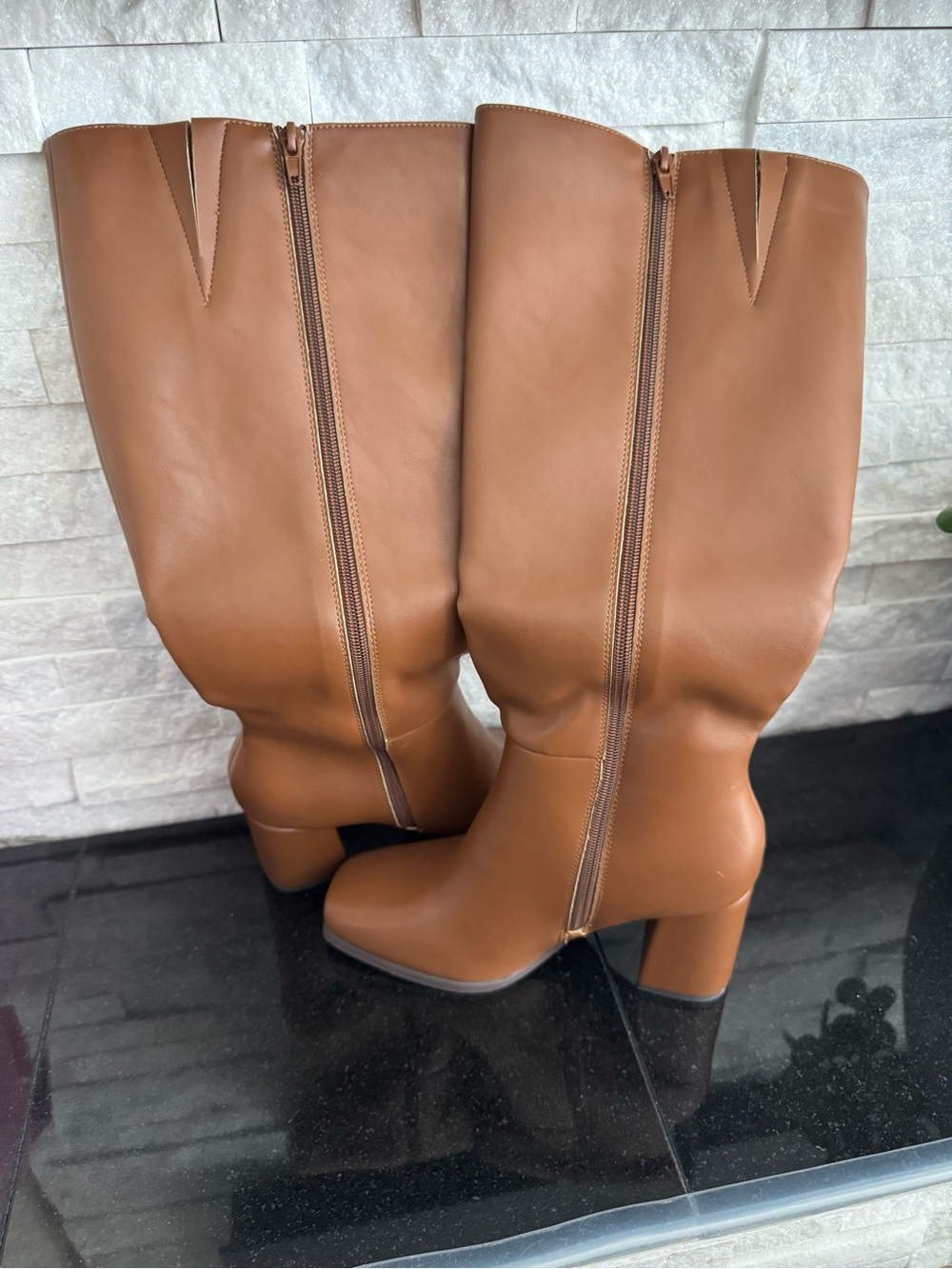 Women’s Brown Boots - Picture 3 of 4